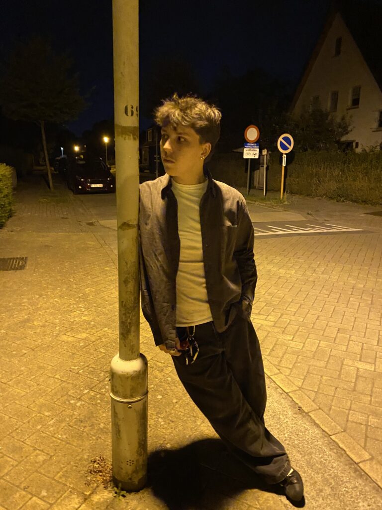 Foto van Andres Een foto van mijn Instagram: andreszvm